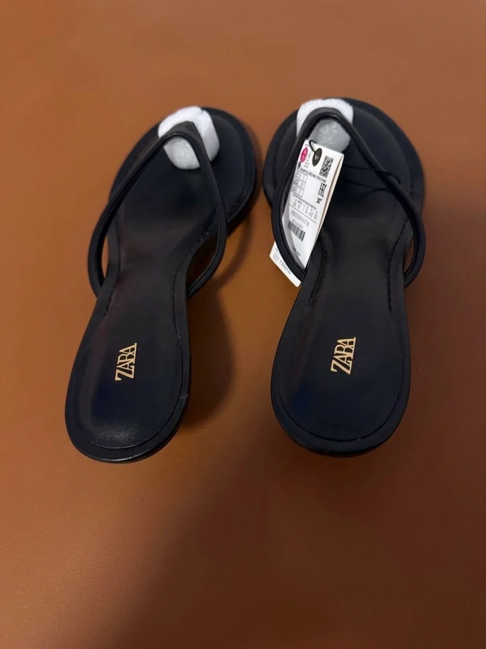 Zara Black Leather Thong Sandals